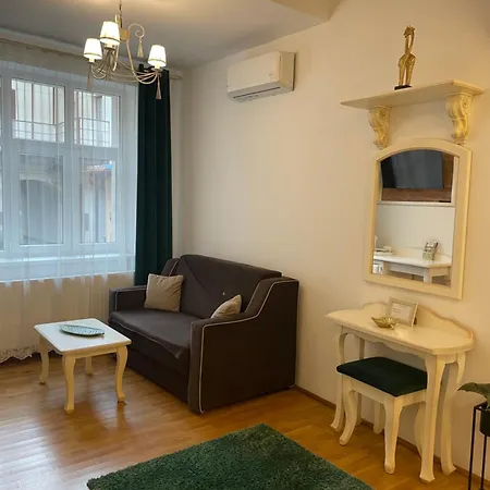 Appartamento Casa Lais Braşov Esterno foto