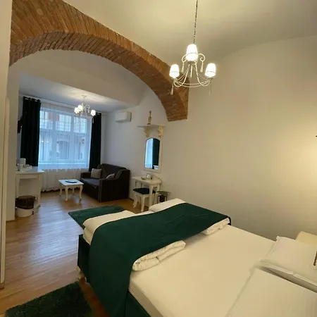 Appartamento Casa Lais Braşov Esterno foto