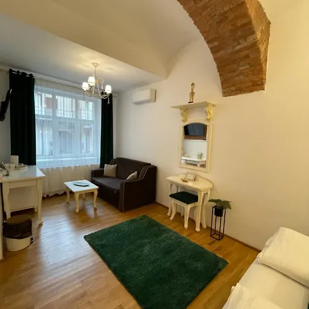 Appartamento Casa Lais Braşov Esterno foto